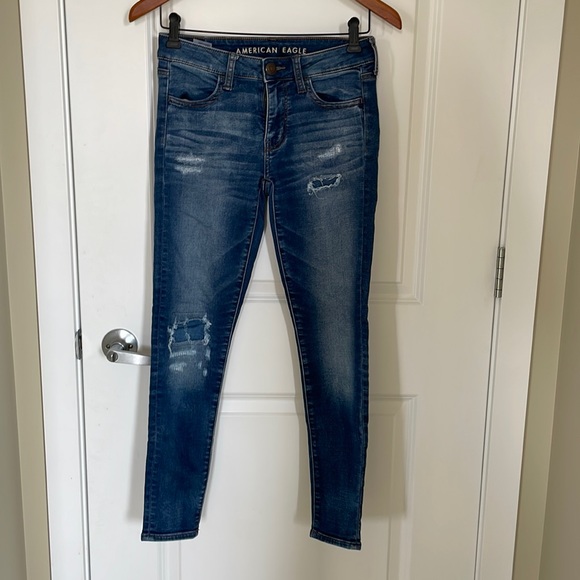 American Eagle. Jeans - Picture 1 of 8